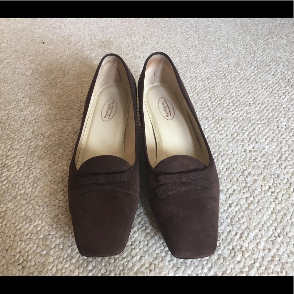Talbots brown suede pump grosgrain detail sz 8 1/2